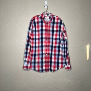 St. John's Bay Classic Fit Men's Button Down - XL